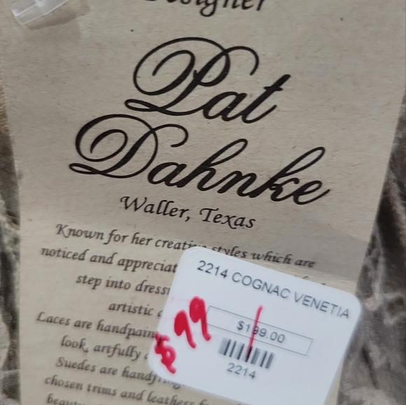 Mother of the Bride - Picture 13 of 13